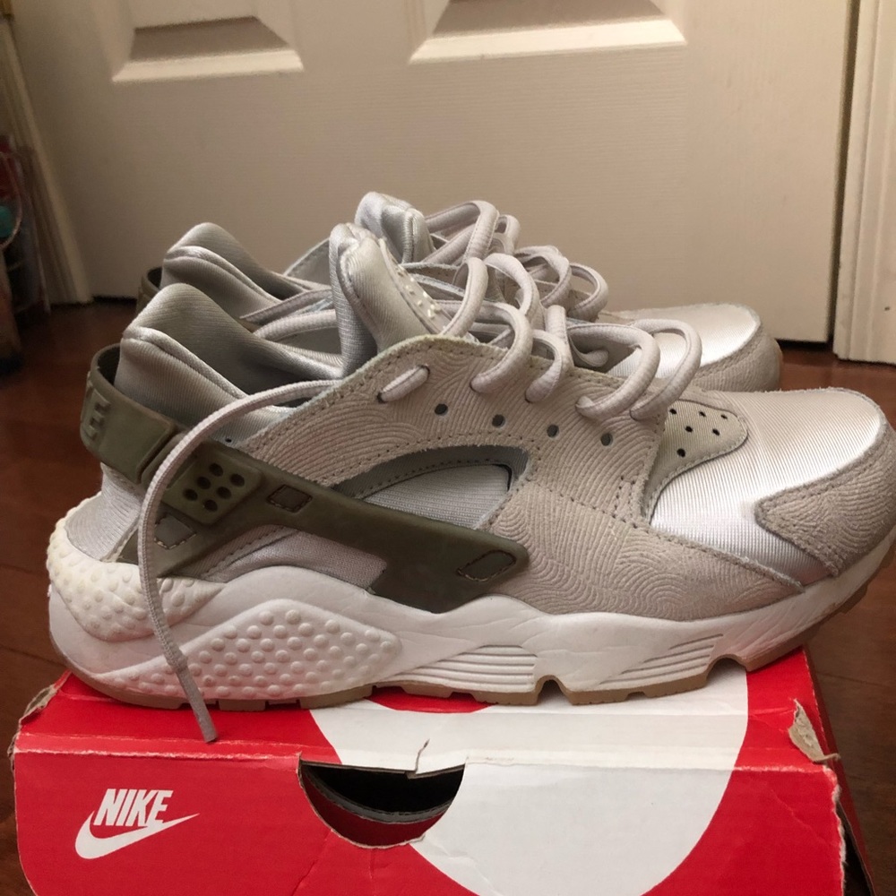 Air huarache run